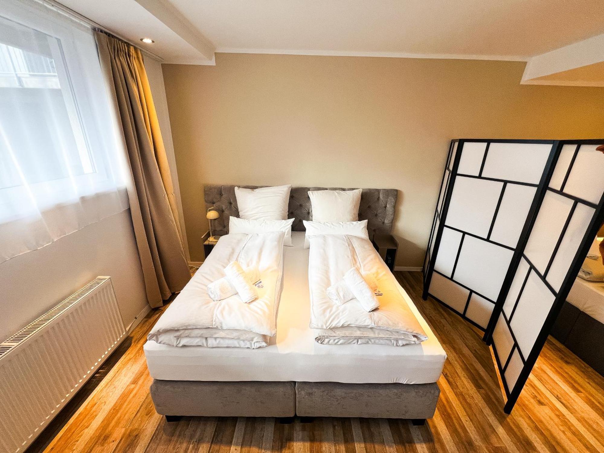 Qonroom - As Individual As You - Minden Kaiserstrasse Værelse billede
